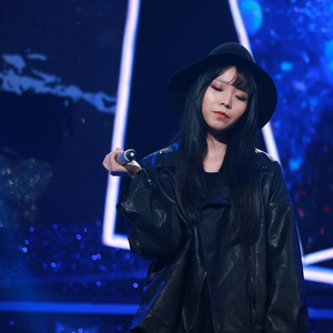 妺妺晚上扒我内裤玩我动漫
